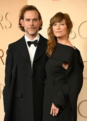 HOLLYWOOD, CA - MARCH 15: Bryce Dessner and Mina Tindle at the 98th Oscars at Dolby Theatre on March 15, 2026 in Hollywood, California. Hollywood USA  - ZUMAa123 20260315_zaa_a123_065 Copyright: xMediaPunchx