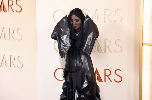Chloé Zhao attends the 98th Oscars arrive on the red carpet for the 98th annual Academy Awards in the Hollywood section of Los Angeles on Sunday, March 15, 2026. Conan O Brien will host the Oscars for the second consecutive year.  LAP20260315587 JOHNxANGELILLO