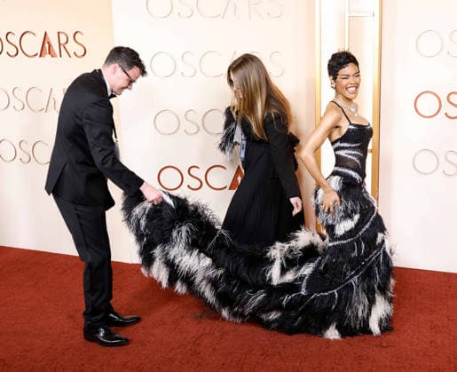 Teyana Taylor attends the 98th Oscars arrive on the red carpet for the 98th annual Academy Awards in the Hollywood section of Los Angeles on Sunday, March 15, 2026. Conan O Brien will host the Oscars for the second consecutive year.  LAP20260315597 JOHNxANGELILLO