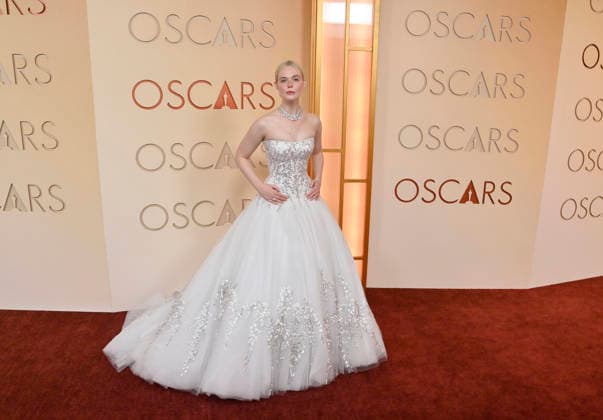 Elle Fanning arrives on the red carpet for the 98th annual Academy Awards in the Hollywood section of Los Angeles on Sunday, March 15, 2026. Conan O Brien will host the Oscars for the second consecutive year.  LAP20260315186 JIMxRUYMEN