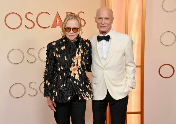 Amy Madigan and Ed Harris arrive on the red carpet for the 98th annual Academy Awards in the Hollywood section of Los Angeles on Sunday, March 15, 2026. Conan O Brien will host the Oscars for the second consecutive year.  LAP20260315193 JIMxRUYMEN