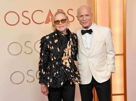 Amy Madigan and Ed Harris arrive on the red carpet for the 98th annual Academy Awards in the Hollywood section of Los Angeles on Sunday, March 15, 2026. Conan O Brien will host the Oscars for the second consecutive year.  LAP20260315194 JIMxRUYMEN