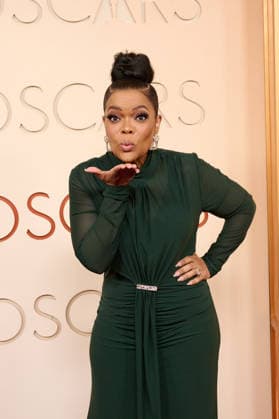 98th Oscars, Academy Awards Yvette Nicole Brown arrives on the red carpet of the 98th Oscars at the Dolby Theatre at Ovation Hollywood on Sunday, March 15, 2026., Credit:SS Avalon United States of America, CA, Hollywood, Dolby Theater  Copyright: xSSx xAvalonx 1083304939
