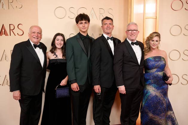 98th Oscars, Academy Awards Joe Letteri (L), Eric Saindon (3rd from R), and Daniel Barrett (2nd from R) on the red carpet of the 98th Oscars at the Dolby Theatre at Ovation Hollywood on Sunday, March 15, 2026., Credit:SS Avalon United States of America, CA, Hollywood, Dolby Theater  Copyright: xSSx xAvalonx 1083320236