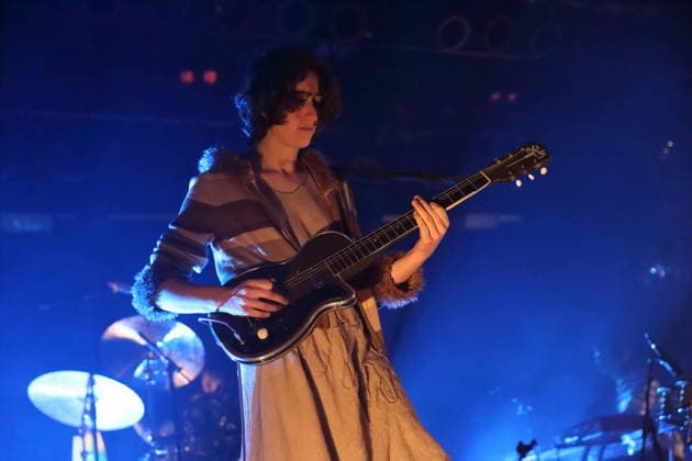 Emily Green from the band Geese at a concert at Astra Kulturhaus in Berlin, March 15, 2026 Geese concert Berlin