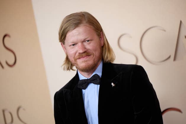 98th Oscars, Academy Awards Jesse Plemmons arrives on the red carpet of the 98th Oscars at the Dolby Theatre at Ovation Hollywood on Sunday, March 15, 2026., Credit:Etienne Laurent The Academy Avalon United States of America, CA, Hollywood, Dolby Theater  Copyright: xEtiennexLaurentx xThexAcademyx xAvalonx 1083327220