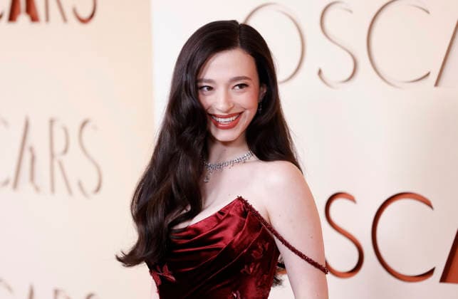 Mikey Madison arrives on the red carpet for the 98th annual Academy Awards in the Hollywood section of Los Angeles on Sunday, March 15, 2026. Conan O Brien will host the Oscars for the second consecutive year.  LAP202603153018 JOHNxANGELILLO