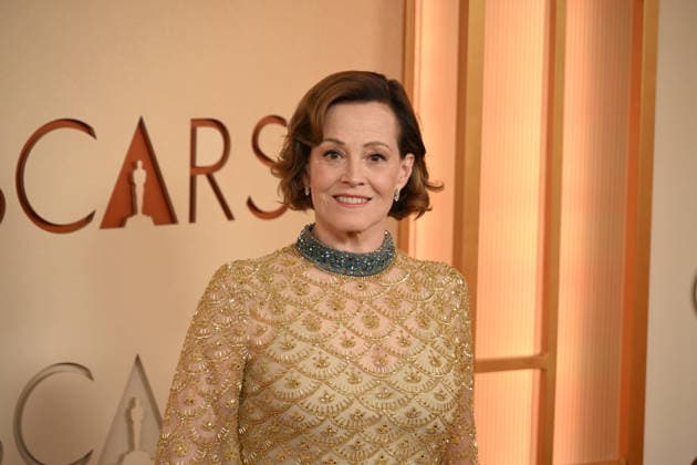 March 15, 2026, Los Angeles, California, USA: SIGOURNEY WEAVER during red carpet arrivals for the 98th Academy Awards, presented by the Academy of Motion Picture Arts and Sciences (AMPAS), at the Dolby Theatre in Hollywood. Los Angeles USA  - ZUMAz03_ 20260315_abp_z03_095 Copyright: xKevinxSullivanx