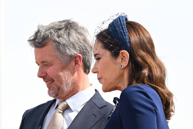 DENMARK ROYALS AUSTRALIA VISIT, Denmark s King Frederik X and Queen Mary meet with members of the public during a visit to the Australian War Memorial in Canberra, Monday, March 16, 2026. ( POOL CANBERRA AUSTRALIAN CAPITAL TERRITORY AUSTRALIA  Copyright: xLUKASxCOCHx 20260316163045711332