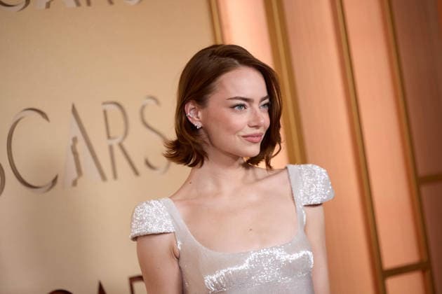 Emma Stone arrives on the red carpet of the 98th OscarsÂ® at the DolbyÂ® Theatre at Ovation Hollywood on Sunday, March 15, 2026. Los Angeles CA USA  35008571PLX