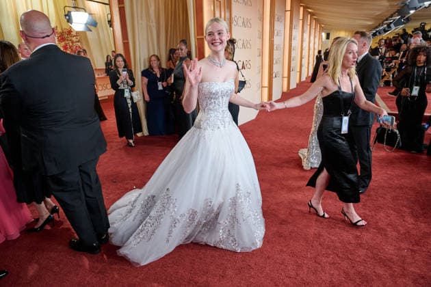 98th Oscars, Academy Awards Elle Fanning arrives on the red carpet of the 98th Oscars at the Dolby Theatre at Ovation Hollywood on Sunday, March 15, 2026., Credit:Wally Skalij The Academy Avalon United States of America, CA, Hollywood, Dolby Theater  Copyright: xWallyxSkalijx xThexAcademyx xAvalonx 1083330216