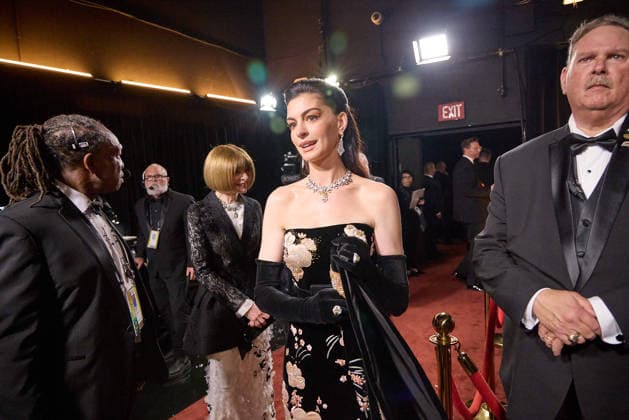 Dame Anna Wintour and Anne Hathaway backstage during the live 98th OscarsÂ® at the Dolby Theatre at Ovation Hollywood in Los Angeles, CA, on Sunday, March 15, 2026. Los Angeles CA USA  350081261PLX