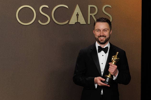 March 15, 2026, Hollywood, California, USA: Andy Jurgensen, winner of the Best Film Editing Award for Ã¢â‚¬oeOne Battle After AnotherÃ¢â‚¬Â, poses in the press room of the 98th Annual Academy Awards on Sunday March 15, 2026 at the Dolby Theater in Hollywood, California. PRENSA INTERNACIONAL Hollywood USA - ZUMAp124 20260315_zaa_p124_376 Copyright: xPrensaxInternacionalx