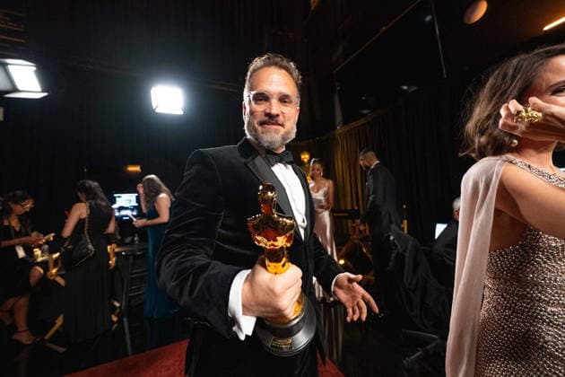 Radovan Sibrt poses backstage with the OscarÂ® for Documentary Feature Film during the live ABC Telecast of the 98th OscarsÂ® at DolbyÂ® Theatre at Ovation Hollywood on Sunday, March 15, 2026. Los Angeles CA USA  350081337PLX