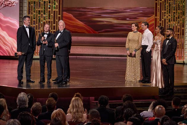 98th Oscars, Academy Awards Eric Saindon, Richard Baneham, Joe Letteri and Daniel Barrett accept the Oscar for Visual Effects, presented by Sigourney Weaver and Pedro Pascal during the 98th Oscars at the Dolby Theatre at Ovation Hollywood on Sunday, March 15, 2026., Credit:Avalon.red Avalon United States of America, CA, Hollywood, Dolby Theater Copyright: xAvalon.redx xAvalonx 1083412322