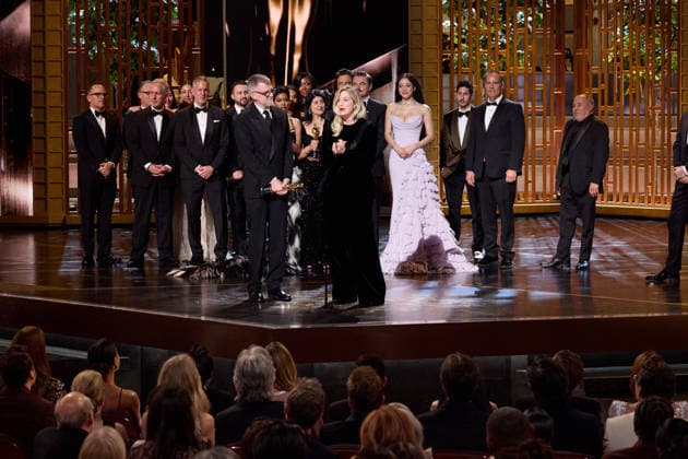 98th Oscars, Academy Awards Paul Thomas Anderson, Sarah Murphy, Anthony Carlino, Will Weiske, Andy Jurgensen, Teyana Taylor, Michael Bauman, Cassandra Kulukundis, Regina Hall, Shayna McHale aka Junglepussy, Leonardo DiCaprio, Chase Infiniti and Benicio del Toro accept the Oscar for Best Picture during the 98th Oscars at the Dolby Theatre at Ovation Hollywood on Sunday, March 15, 2026., Credit:Avalon.red Avalon United States of America, CA, Hollywood, Dolby Theater Copyright: xAvalon.redx xAvalonx 1083413450