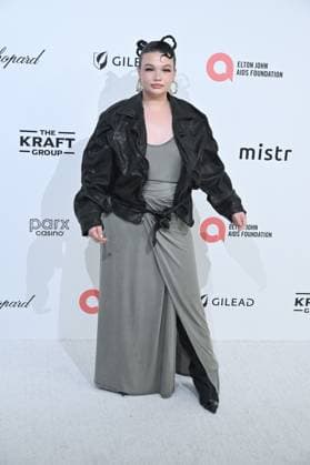 Lola Young at arrivals for 34th Annual Elton John AIDS Foundation Academy Awards Viewing Party, West Hollywood Park, Los Angeles, CA, March 15, 2026. Photo By: Michael Mattes Everett Collection 34th Annual Elton John AIDS Foundation Academy Awards Viewing Party PUBLICATIONXNOTxINxCANxCHNxFRAxITAxJPNxNORxPOLxRUSxESPxUKxUSA