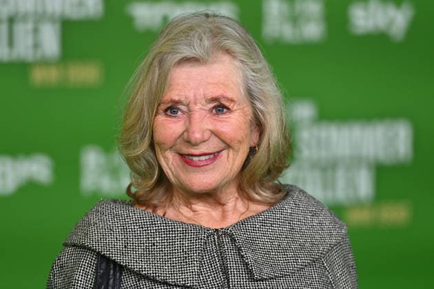 Juttta SPEIDEL, single image,cropped single motif,portrait,portrait premiere EIN SOMMER IN ITALIEN WM 1990 on 16 03 20226 at the Mathaeser Kino in Munich Red Carpet,Red Carpet