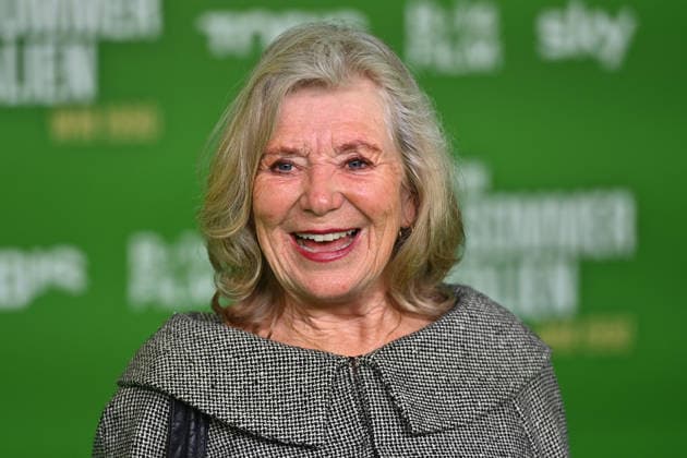 Juttta SPEIDEL, single image,cropped single motif,portrait,portrait premiere EIN SOMMER IN ITALIEN WM 1990 on 16 03 20226 at the Mathaeser Kino in Munich Red Carpet,Red Carpet