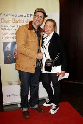 Markus Knüfken and Marita Marschall at the premiere of the literature concert Sabine Kaack United Baroque Der Geist der Mirabelle at the Ohnsorg Theater Hamburg, 16 03 2026 Foto:xC.xTamckex xFuturexImagex mirabelle_6378