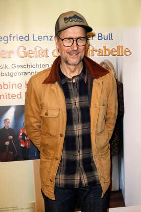 Markus Knüfken at the premiere of the literature concert Sabine Kaack United Baroque Der Geist der Mirabelle at the Ohnsorg Theater Hamburg, 16 03 2026 Foto:xC.xTamckex xFuturexImagex mirabelle_6379