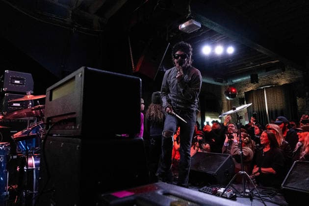 Music 2026: SXSW Music Fesitval MAR 16. March 16, 2026: Stefan Barraza, vocalist with Almost Heaven performing at the SXSW Music Festival, Marshall live from Mohawk. Austin, Texas. Mario Cantu CSM(Credit Image: Mario Cantu Cal Sport Media) Austin Texas United States of America EDITORIAL USE ONLY Copyright: xx ZUMA-20260316_faf_c04_031.jpg MarioxCantux csmphotothree481291