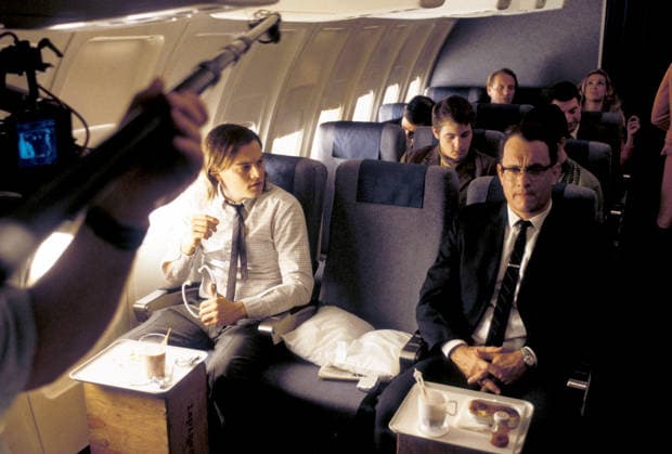 Catch Me If You Can Movie Stills Dec 16, 2002; Hollywood, CA, USA; LEONARDO DICAPRIO (left) as Frank Abagnale Jr. and TOM HANKS as FBI agent Carl Hanratty in the crime, drama, thriller Catch Me If You Can directed by Steven Spielberg. Hollywood CA USA Copyright: xDreamWorksxSKGx