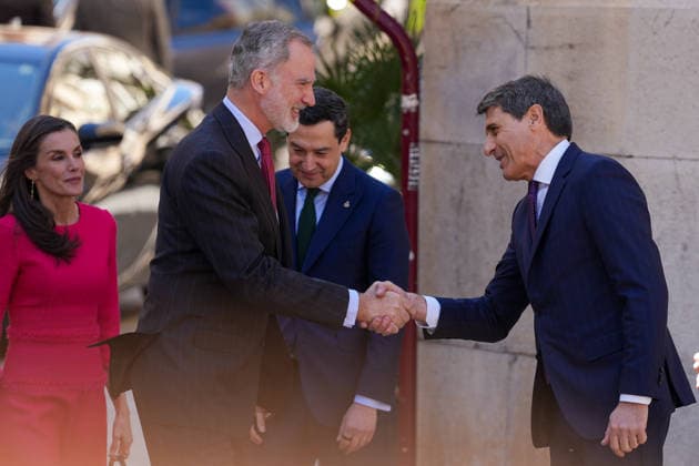 The King and Queen of Spain visit Jaén on the occasion of the commemoration of the 1 200th anniversary of its capital The King and Queen of Spain greet the delegate of the Government in Andalusia, Pedro Fernández, during his visit to Jaén on the occasion of the commemoration of the 1 200th anniversary of its capital On March 17, 2026, in Jaén Andalusia, Spain The King and Queen of Spain, Don Felipe and Dona Letizia, have visited the City Hall, the Palacio del Condestable Iranzo and the Banos Árabes Cultural Center of Jaén on the occasion of the 1 200th anniversary of the capital of the city They were accompanied by the president of the Junta de Andalucía, Juanma Moreno the mayor, Julio Millán, and the president of the Provincial Council, F Copyright: xFranciscoxJ.xOlmox 7373388