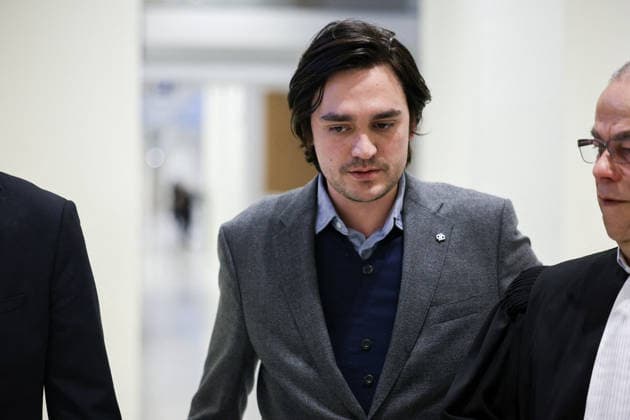 Trial of Alain Delon s Children - Paris Alain-Fabien Delon during trial of Famous French actor Alain Delon s sons sued for defamation by their sister Anouchka Delon at the Tribunal de Paris courthouse in Paris, France on March 17, 2026. Photo by Raphael Lafargue ABACAPRESS.COM Paris France  Copyright: xLafarguexRaphael ABACAx