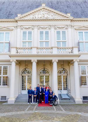 17-03-2026 Palace King Willem-Alexander and Princess Margriet with Jeroen Kampschreur, Niels de Langen, Lisa Bunschoten Vos and Mirjam Sterk, the Dutch medal winners of the 2026 Paralympic Winter Games in Milan and Cortina d™Ampezzo, at palace Noordeinde in The Hague. Â  Copyright: xPPEx