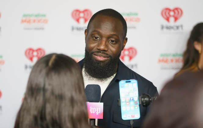 March 16, 2026: Austin, Texas. 2026 IHeartPodcast Awards, Hosts, Presenters, and Guest attendees arrive at the red carpet. Juju Green interviews with the Press.  - ZUMAda1_ 20260316_zap_da1_038 Copyright: xSandraxDahdahx