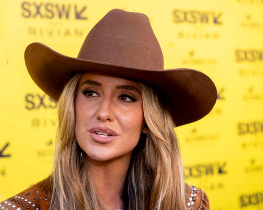 March 17, 2026, Austin, Tx, United States of America: LAINEY WILSON is interviewed on the red carpet for her movie KeepinÃ¢â‚¬â ¢ Country Cool at the Paramount Theater during the SXSW Film and TV Festival in Austin, Texas. Austin United States of America  - ZUMAw132 20260317_zap_w132_004 Copyright: xTomxWalkox