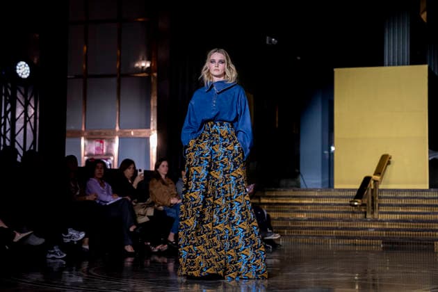 Presentation of the autumn winter collection 2026 27 by Juan Duyos A model during the fashion show presentation of the new autumn winter collection 2026 27 by Juan Duyos, on March 17, 2026, in Madrid Spain An appointment that reinforces the trajectory of a key creator of Spanish fashion, regular of Mercedes Benz Fashion Week Madrid and awarded in several editions for his collections The presentation of this proposal autumn winter 2026 27 consolidates its commitment to craftsmanship, femininity and contemporary silhouettes 17 MARCH 2026 FASHION DESIGNER CLOTHING MODEL SHOW A Pé Madrid Madrid Spain  Copyright: xA.xPÃ rezxMecax 7375064