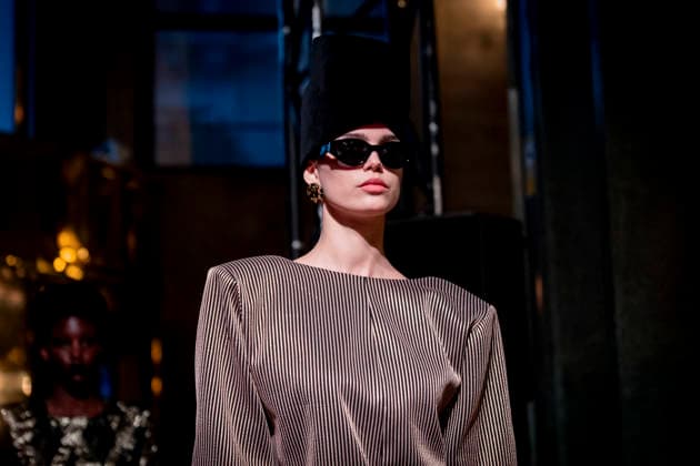 Presentation of the autumn winter collection 2026 27 by Juan Duyos A model during the fashion show presentation of the new autumn winter collection 2026 27 by Juan Duyos, on March 17, 2026, in Madrid Spain An appointment that reinforces the trajectory of a key creator of Spanish fashion, regular of Mercedes Benz Fashion Week Madrid and awarded in several editions for his collections The presentation of this proposal autumn winter 2026 27 consolidates its commitment to craftsmanship, femininity and contemporary silhouettes 17 MARCH 2026 FASHION DESIGNER CLOTHING MODEL SHOW A Pé Madrid Madrid Spain  Copyright: xA.xPÃ rezxMecax 7375053