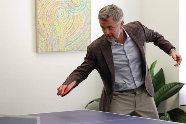 DENMARK ROYALS AUSTRALIA VISIT, King Frederik X of Denmarkplays table tennis during his visit to the Headspace National Youth Reference Group and Headspace South Melbourne Youth Advisory Group in Melbourne, Wednesday, March 18, 2026. Denmark s King Frederik X and Queen Mary are on a five-day state visit to Australia. ( NO ARCHIVING Melbourne Victoria Australia  Copyright: xJessexThompsonx 20260318146932390072