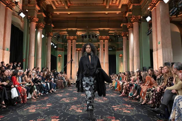 Johanna Ortiz - Mercedes-Benz Fashion Week Madrid A model walks the runway wearing a design by Johanna Ortiz during Mercedes-Benz Fashion Week de Madrid in IS Cervantes, 17 March 2026 Spain Madrid Spain Copyright: xAtilanoxGarciax xSOPAxImagesx photos09025