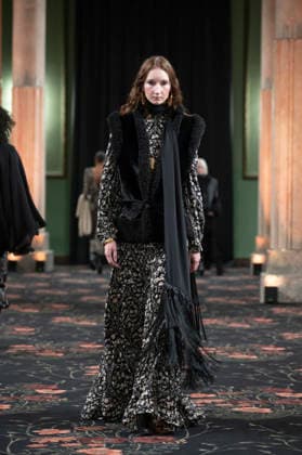 Johanna Ortiz - Mercedes-Benz Fashion Week Madrid A model walks the runway wearing a design by Johanna Ortiz during Mercedes-Benz Fashion Week de Madrid in IS Cervantes, 17 March 2026 Spain Madrid Spain Copyright: xAtilanoxGarciax xSOPAxImagesx photos09026