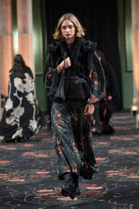 Johanna Ortiz - Mercedes-Benz Fashion Week Madrid A model walks the runway wearing a design by Johanna Ortiz during Mercedes-Benz Fashion Week de Madrid in IS Cervantes, 17 March 2026 Spain Madrid Spain Copyright: xAtilanoxGarciax xSOPAxImagesx photos09032