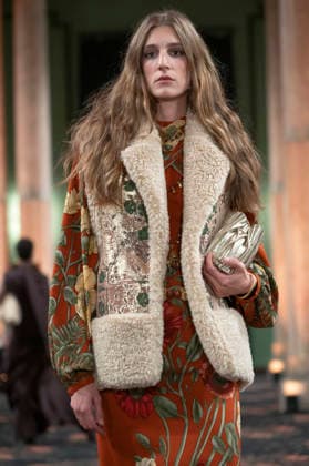 Johanna Ortiz - Mercedes-Benz Fashion Week Madrid A model walks the runway wearing a design by Johanna Ortiz during Mercedes-Benz Fashion Week de Madrid in IS Cervantes, 17 March 2026 Spain Madrid Spain Copyright: xAtilanoxGarciax xSOPAxImagesx photos09039