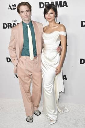 Robert Pattinson, Zendaya at arrivals for THE DRAMA Premiere, Directors Guild of America DGA Theater Complex, Los Angeles, CA, March 17, 2026. Photo By: Elizabeth Goodenough Everett Collection THE DRAMA Premiere PUBLICATIONXNOTxINxCANxCHNxFRAxITAxJPNxNORxPOLxRUSxESPxUKxUSA