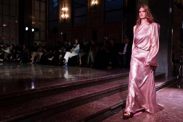 Juan Duyos - Mercedes-Benz Fashion Week Madrid A model walks the runway wearing a design by Juan Duyos during Mercedes-Benz Fashion Week de Madrid in IS Cervantes, 17 March 2026 Spain Madrid Spain Copyright: xAtilanoxGarciax xSOPAxImagesx photos08997