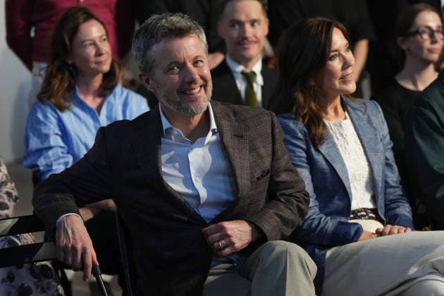 DENMARK ROYALS AUSTRALIA VISIT, King Frederik X of Denmark and Queen Mary of Denmark attend the official opening of a pop‘up exhibition ˜Hybrid Futures™ by Danish-Australian duo Ting &¯Bojesen (Rhoda Ting and Mikkel Bojesen) in Melbourne, Victoria, Wednesday, March 18, 2026. Denmark s King Frederik X and Queen Mary are on a five-day state visit to Australia. ( NO ARCHIVING Melbourne Victoria Australia  Copyright: xAsankaxRatnayakex 20260318176245676078