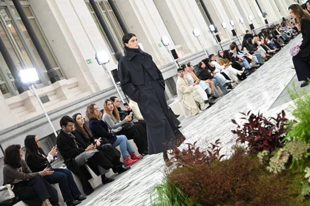 Sev fashion show at Mercedes Benz Fashion Week Models parade for Sev at the 83rd edition of Mercedes Benz Fashion Week Madrid, at Ifema in Madrid, on March 18, 2026, in Madrid Spain This years edition will be held from March 17 to 22 SEV FASHION SHOW MERCEDES BENZ FASHION WEEK MADRID MARCH 18, 2026 José Madrid Madrid Madrid Spain  Copyright: xJosÃ xOlivax 7376098