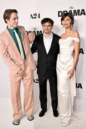Robert Pattinson, Kristoffer Borgli and Zendaya at the premiere of the movie The Drama The Drama Again at DGA Theater Complex Los Angeles, 17 03 206 Foto:xD.xStarbuckx xFuturexImagex drama_6463