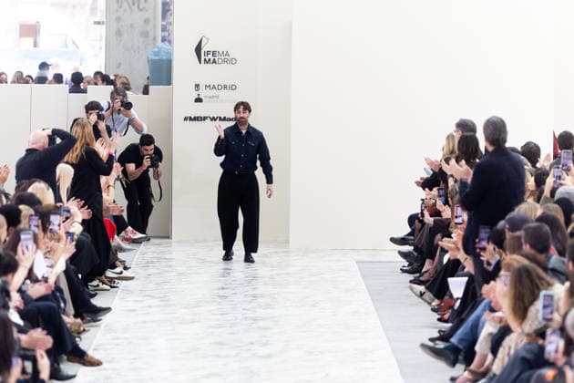 Juan Vidals fashion show at Mercedes Benz Fashion Week Madrid The designer Juan Vidal during his fashion show at Mercedes Benz Fashion Week Madrid, on March 18, 2026, in Madrid Spain Juan Vidals fashion show is part of the opening day of Mercedes Benz Fashion Week Madrid 2026, where the designer from Alicante presents his new autumn-winter collection in the Crystal Gallery of the Cibeles Palace, after being distinguished with the National Designer Award 2026 of the catwalk 18 MARCH 2026 FASHION Madrid Madrid Madrid Spain  Copyright: xEduardoxParrax 7376517