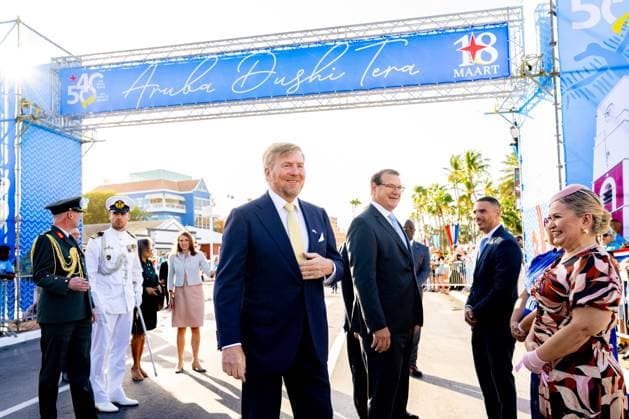 ORANJESTAD - King Willem-Alexander is attending the central commemorative ceremony in Aruba marking forty years of Status Aparte and fifty years of the Aruban flag and national anthem. The ceremony focused on national unity, identity, and the shared history of the kingdom. MISCHA SCHOEMAKER ANP netherlands out - belgium out  Copyright: xx x553704470x originalFilename: 553704470.jpg