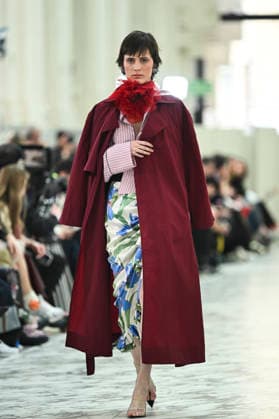 Juan Vidal - Mercedes-Benz Fashion Week Madrid, Spain - 18 Mar 2026 A model walks the runway wearing a design by Juan Vidal during Mercedes-Benz Fashion Week de Madrid in IFEMA. Madrid Spain Copyright: xAtilanoxGarciax xSOPAxImagesx photos09091