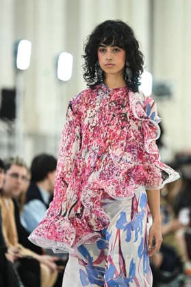 Juan Vidal - Mercedes-Benz Fashion Week Madrid, Spain - 18 Mar 2026 A model walks the runway wearing a design by Juan Vidal during Mercedes-Benz Fashion Week de Madrid in IFEMA. Madrid Spain Copyright: xAtilanoxGarciax xSOPAxImagesx photos09081