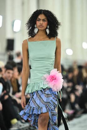 Juan Vidal - Mercedes-Benz Fashion Week Madrid, Spain - 18 Mar 2026 A model walks the runway wearing a design by Juan Vidal during Mercedes-Benz Fashion Week de Madrid in IFEMA. Madrid Spain Copyright: xAtilanoxGarciax xSOPAxImagesx photos09098