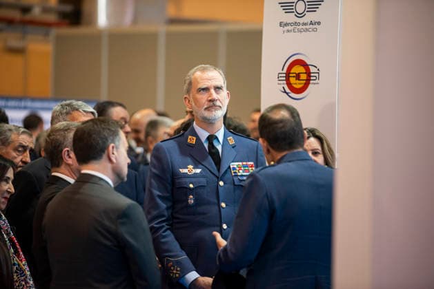 The King attends the technological demonstration days of the Connected, Sustainable and Intelligent Air Base BASCI King Felipe VI attends the technological demonstration days of the Connected, Sustainable and Intelligent Air Base BACSI , at Los Llanos Air Base, on March 18, 2026, in Albacete, Castilla La Mancha Spain The Kings visit is part of the inauguration of the Technological Demonstration Days BACSI 2026, an Air and Space Army exercise that shows digitalization, connectivity and sustainability projects for air bases, with the presence of companies, universities and demonstrations at Los Llanos Air Base 18 MARCH 2026 Víctor Ferná Albacete Castilla La Mancha Albacete Castilla La Mancha Castilla La Mancha Espana  Copyright: xVictorxFernandezx 7377327